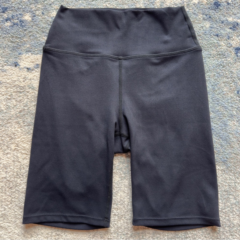 Joah brown sueded onyx biker short size xs/s